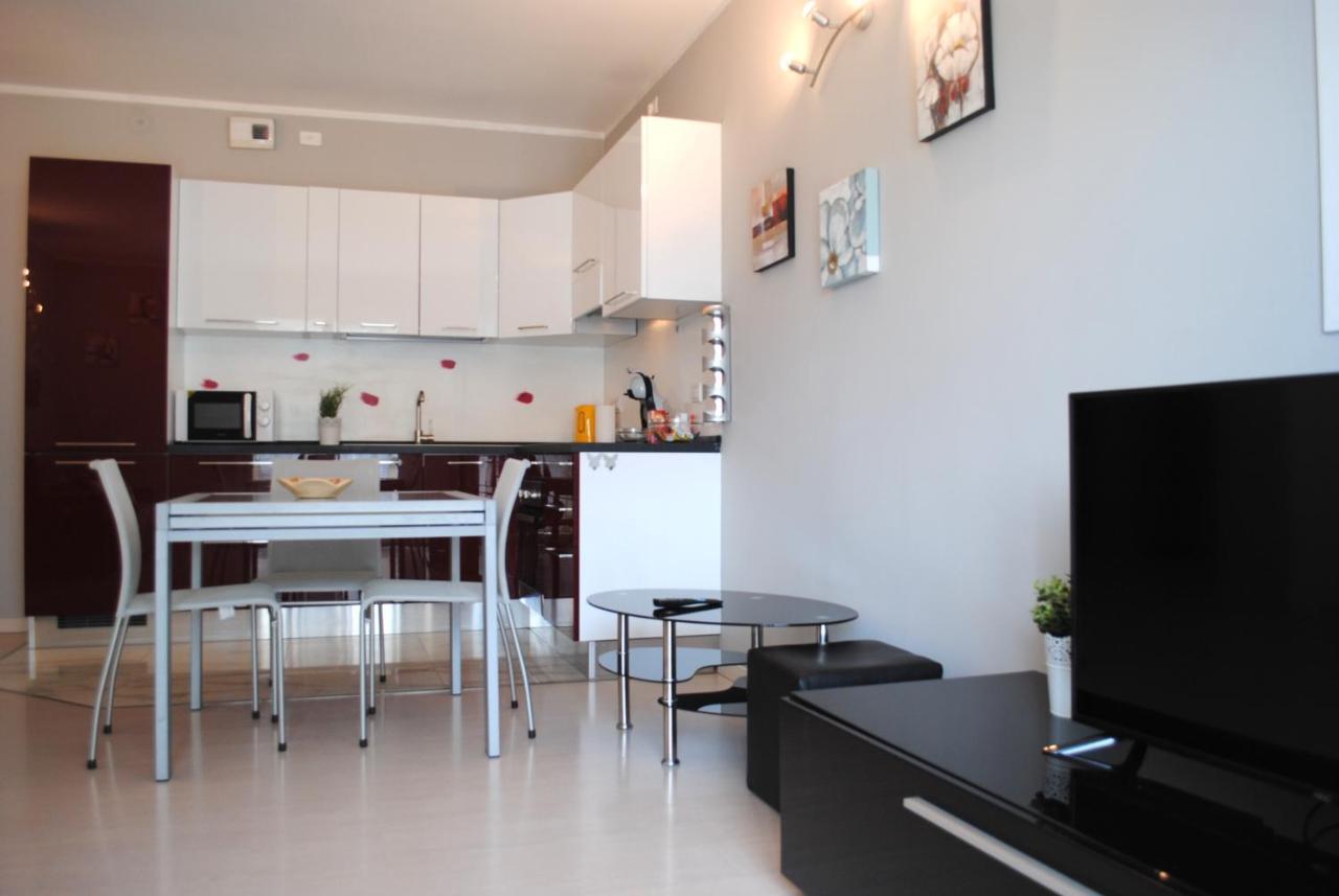 Bnbook - Metropolitan Expo Flat 4 Rho Zewnętrze zdjęcie